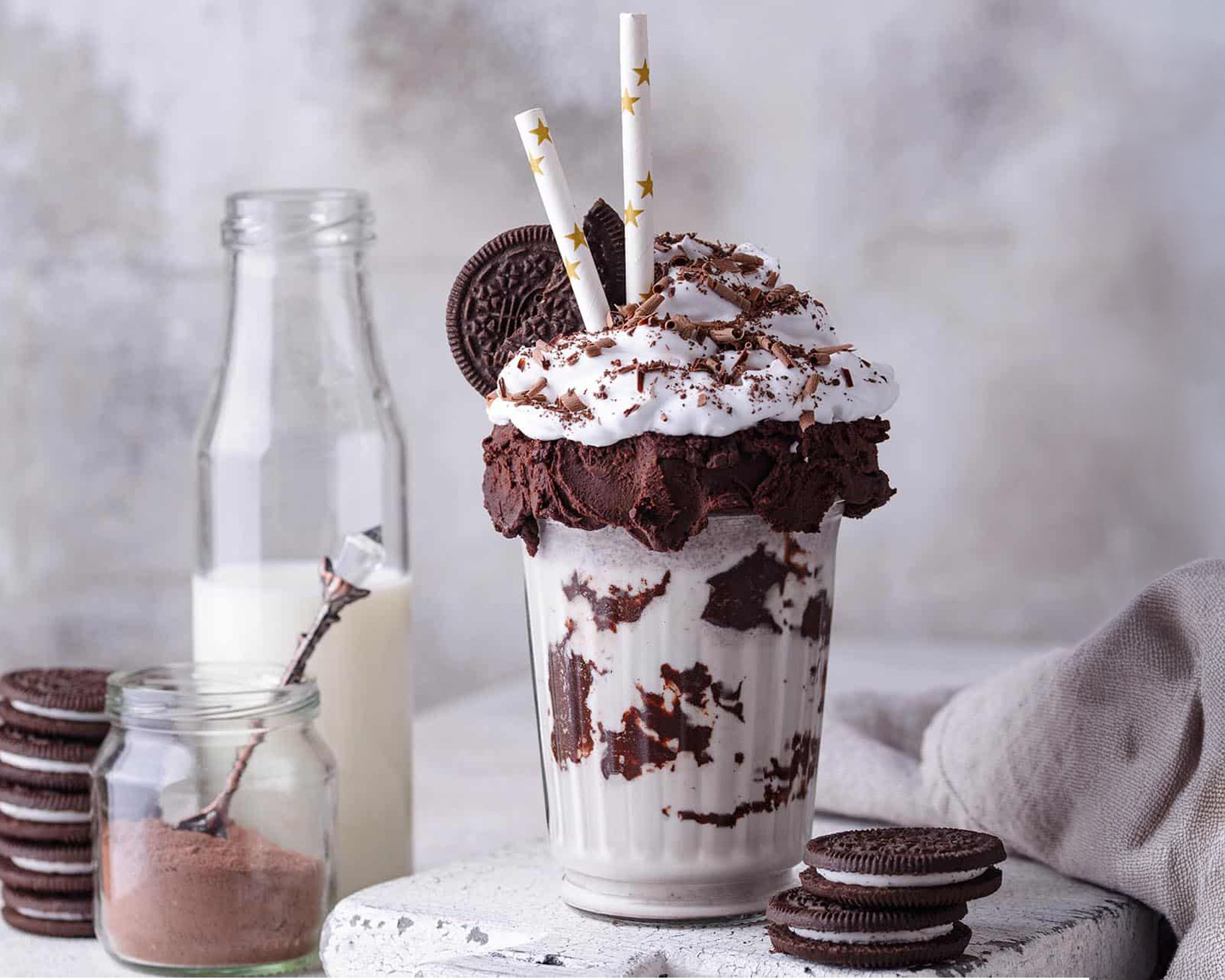 OREOLU MILKSHAKE