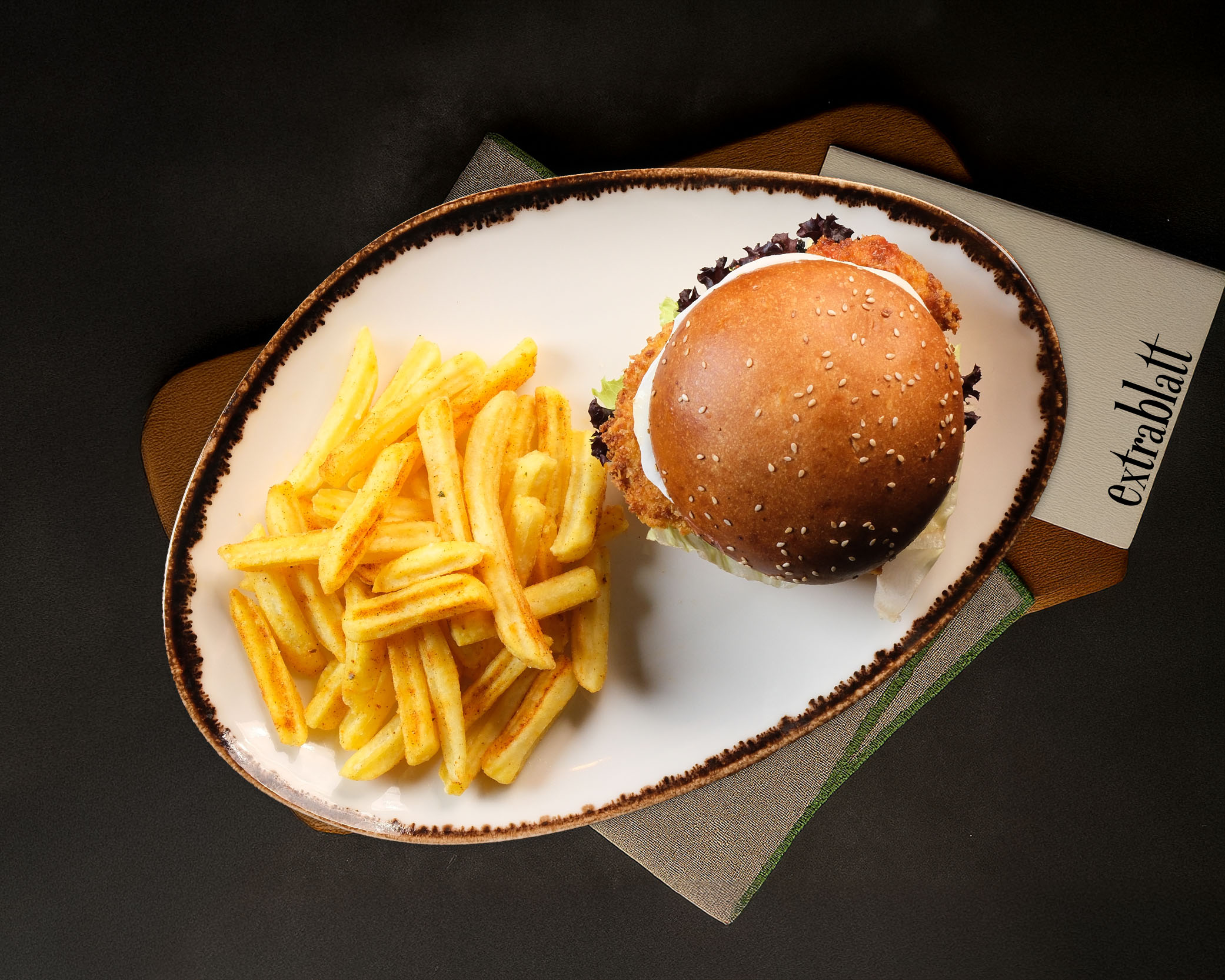 GRILLED CHICKEN BURGER